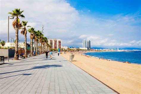 playa gay barcelona|Playas